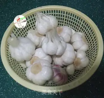 Make Pickles and garlic step 1