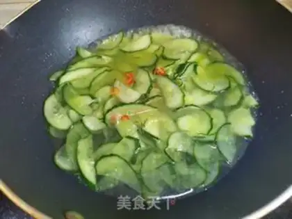 Make Cheese and tomatoes step 2