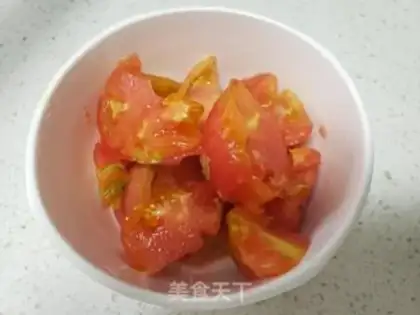 Make Cheese and tomatoes step 3