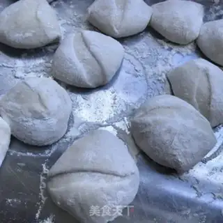 Make Powder meat buns step 6