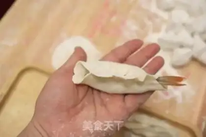 Make Pork and shrimp pans step 11
