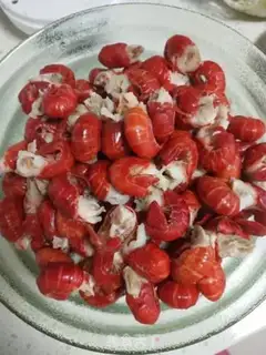 Make Garlic spicy lobster tail step 1