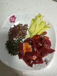Make Garlic spicy lobster tail step 2
