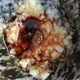 Make A jaguer with white cucumber step 5