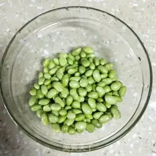 Make Five flowers, soybeans step 1
