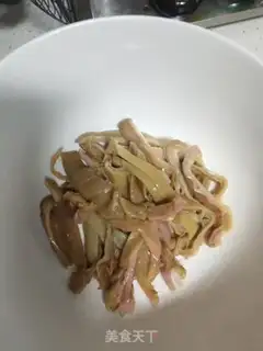 Make A red oil belly step 0