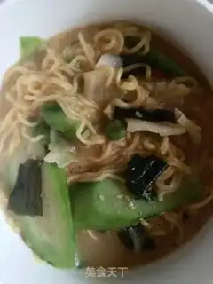 Make cucumber noodles step 4