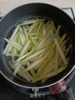 Make Pelican carrots step 2