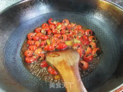 Make Crawfish tail step 9