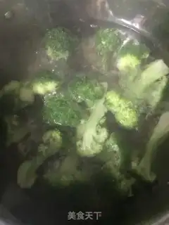 Make Shrimp broccoli step 2