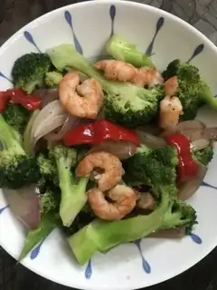 Make Shrimp broccoli step 10