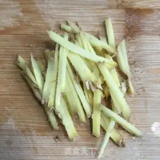 Make Ginger date tea step 1
