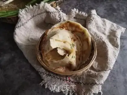 Make Onion cake step 11