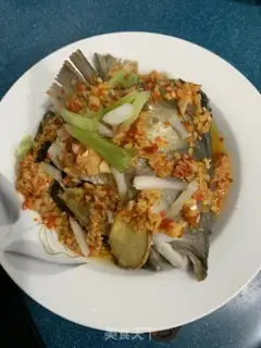 Make Garlic pepper steamed fish head step 2
