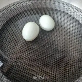 Make cucumber duck egg salad step 1