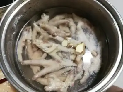 Make Honey lemon chicken claws step 2