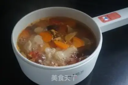 Make Tomato meds, mushroom hoove soup step 10