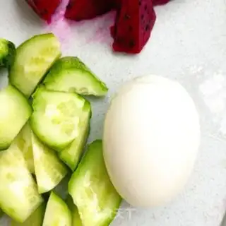 Make cucumber duck egg salad step 5