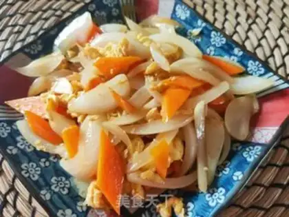 Make Carrot eggs fried onions step 12