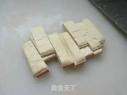 Make Onion tofu, fried chicken leg step 1