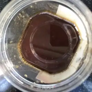 Make Pyramid honey iced tea step 1