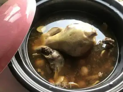 Make Make the chicken soup step 4