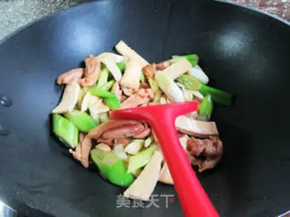 Make Onion tofu, fried chicken leg step 8