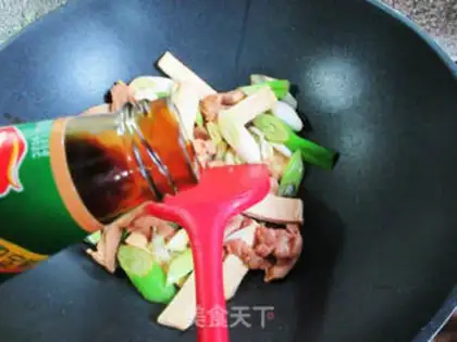 Make Onion tofu, fried chicken leg step 10