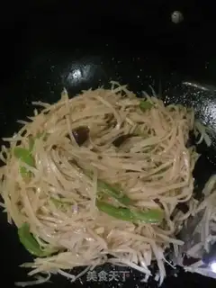 Make Spicy potatoes step 7