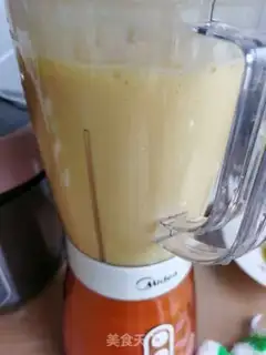 Make Mango milk step 2