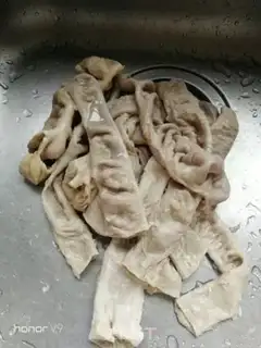 Make Red intestines step 1