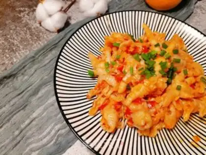 Make Tomatoes without bones and chicken claws step 8