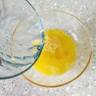 Make Yellow eggs step 3