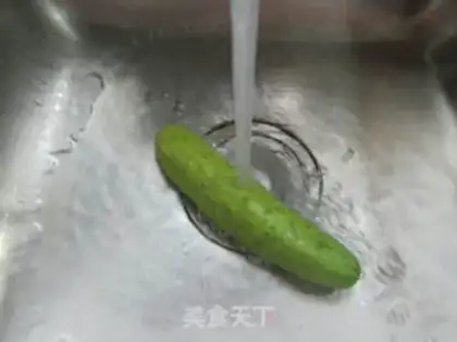 Make Clothes and cucumbers step 2