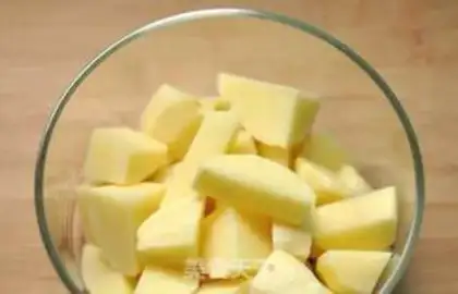 Make Tomato potato stew step 2
