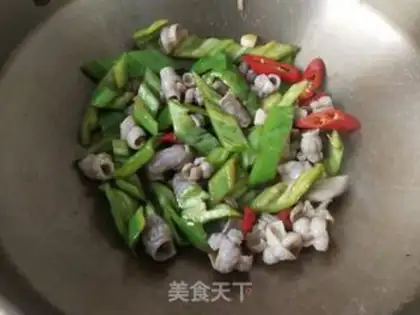 Make Pyramid fried fish step 10
