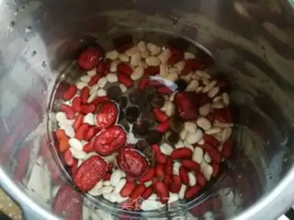 Make Red bean bean bean cinnamon soup step 2