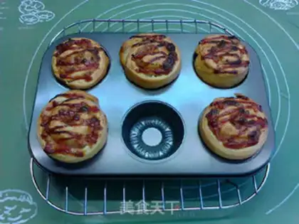 Make Pizza rolls step 19