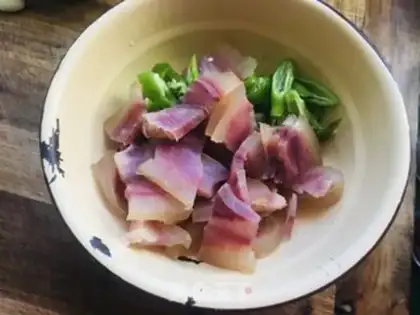 Make Cowhead cucumber step 1