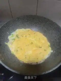 Make Silverfish fried eggs step 5