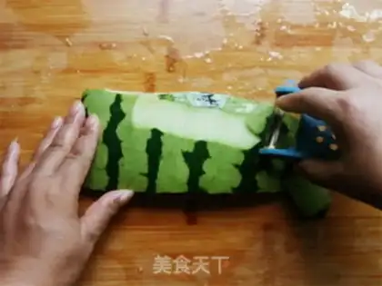 Make A watermelon step 1