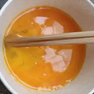 Make Hot peppers of bitter eggs step 4