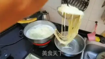 Make Soy sauce red noodles step 13