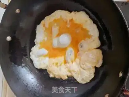 Make Mocked eggs step 1