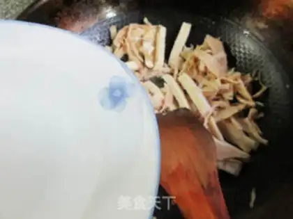 Make Tofu dry and boiled step 3