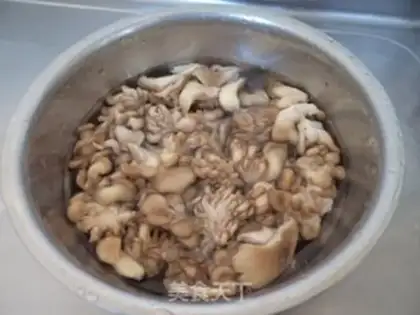 Make Pyramid mushrooms step 0