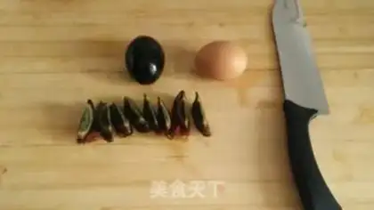 Make Three-coloured eggs step 0