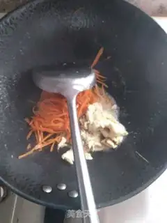 Make Eggsick carrots step 9