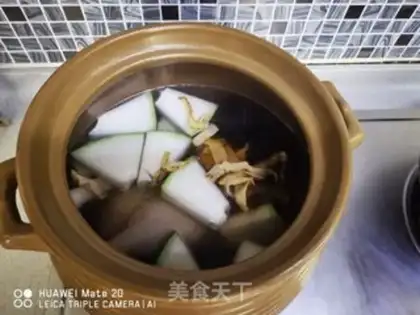 Make Pork soup step 1