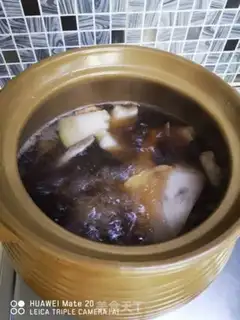 Make Pork soup step 2